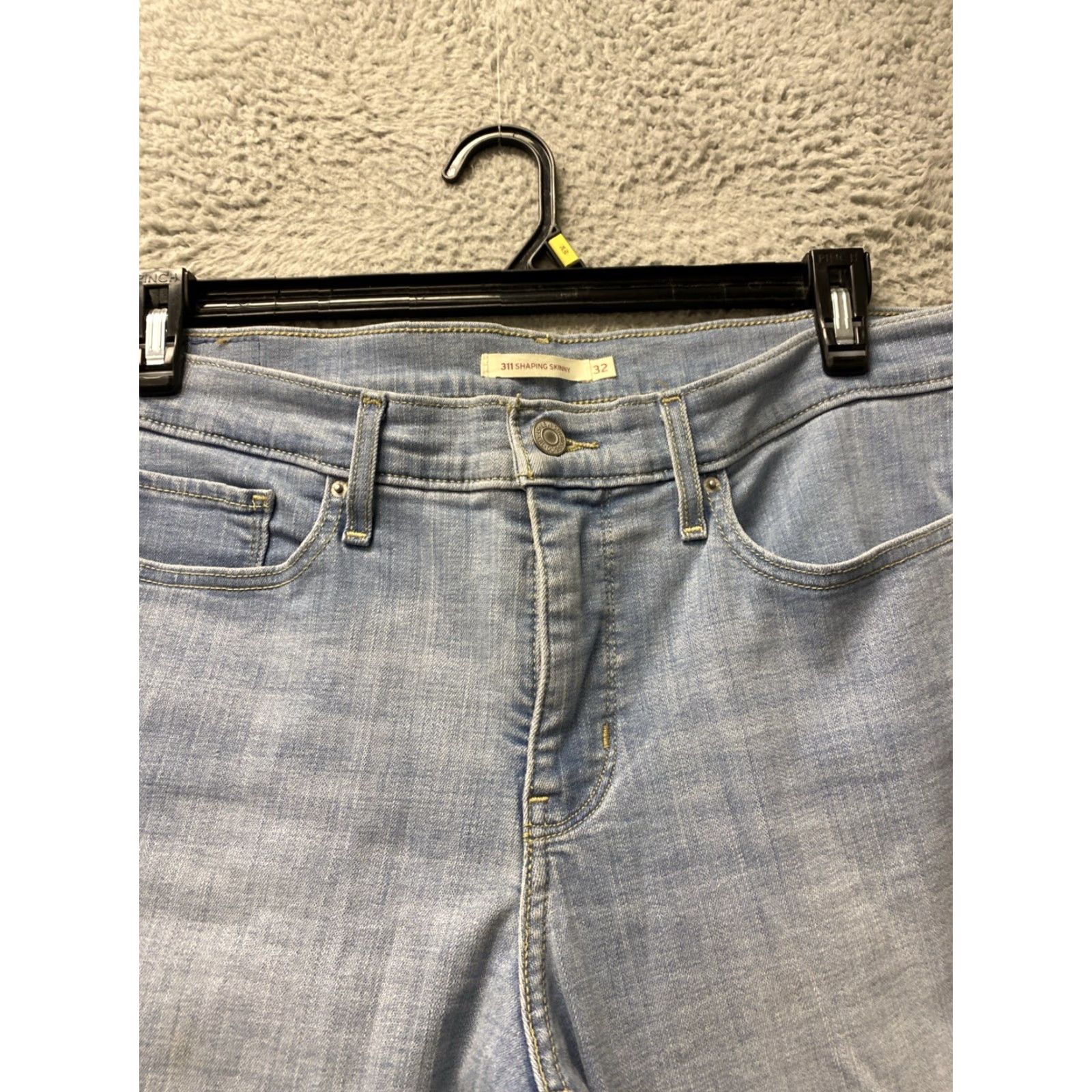 Levi's Levi's Jeans Women's 32x30 Skinny Light Blue Tummy Panel Shaping Modern Womens Size 24" / US 00 / IT 34 - 2 Thumbnail