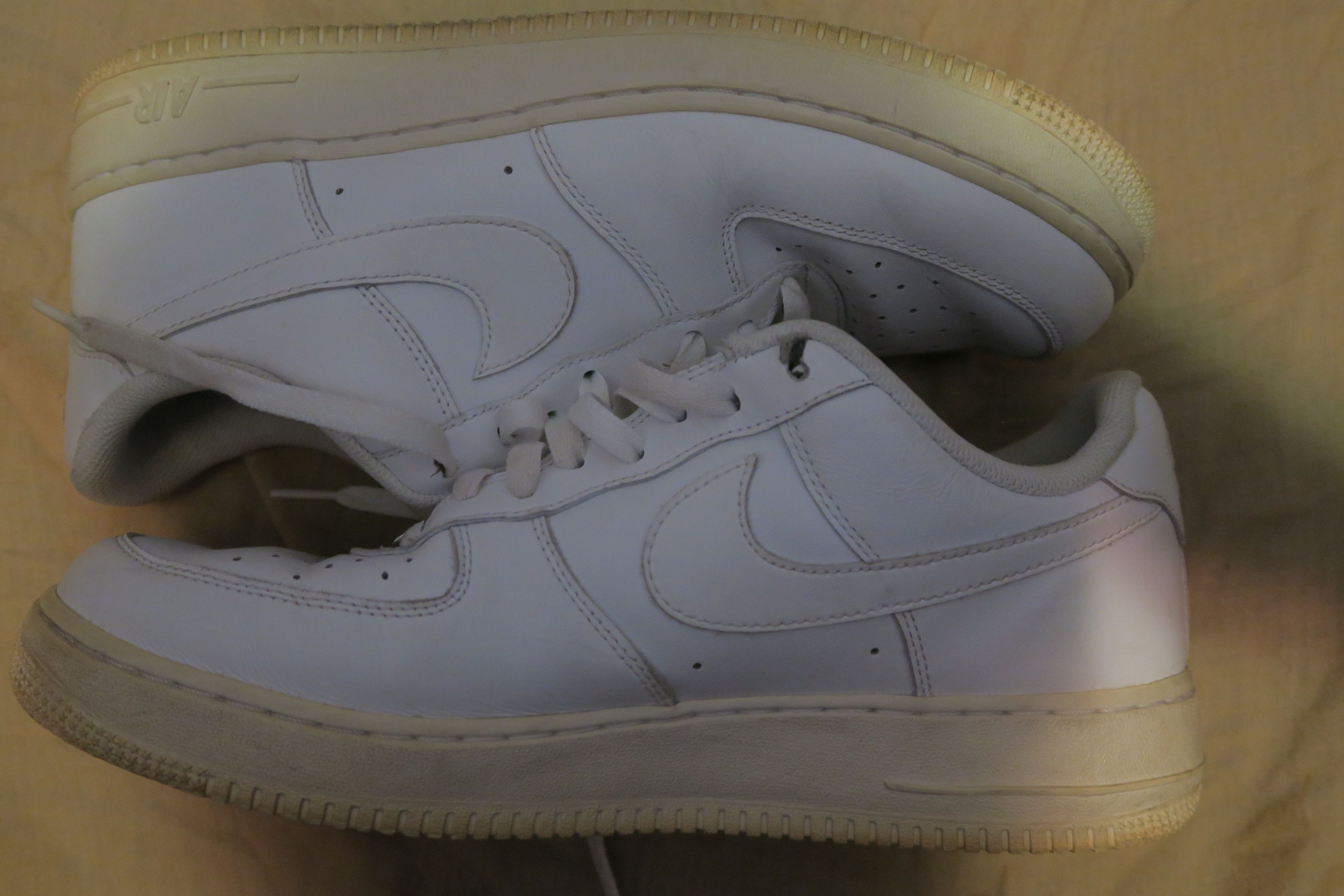 Nike Nike Air Force 1 Low Triple White Retro Men's Size 11 Size US 11 / EU 44 - 13 Thumbnail
