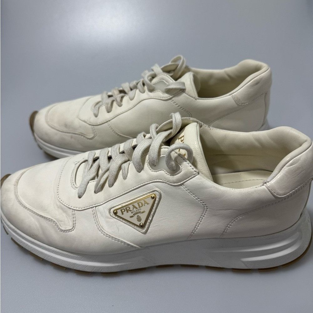 Prada Prada Triangle-Logo Leather Sneakers White Gold Men’s Size 1 Size US 10 / EU 43 - 1 Thumbnail