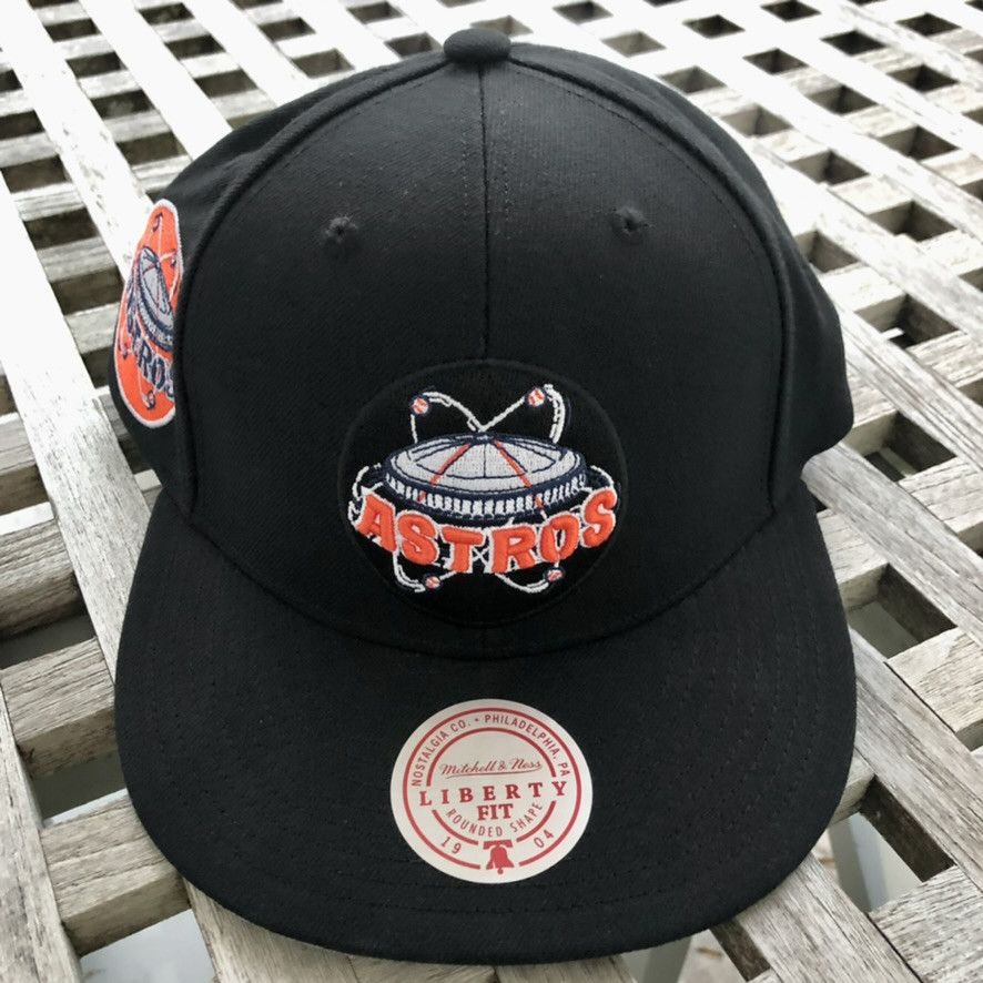Mitchell & Ness Houston Astros Astrodome Patch M&N Snapback Hat Size ONE SIZE - 2 Thumbnail