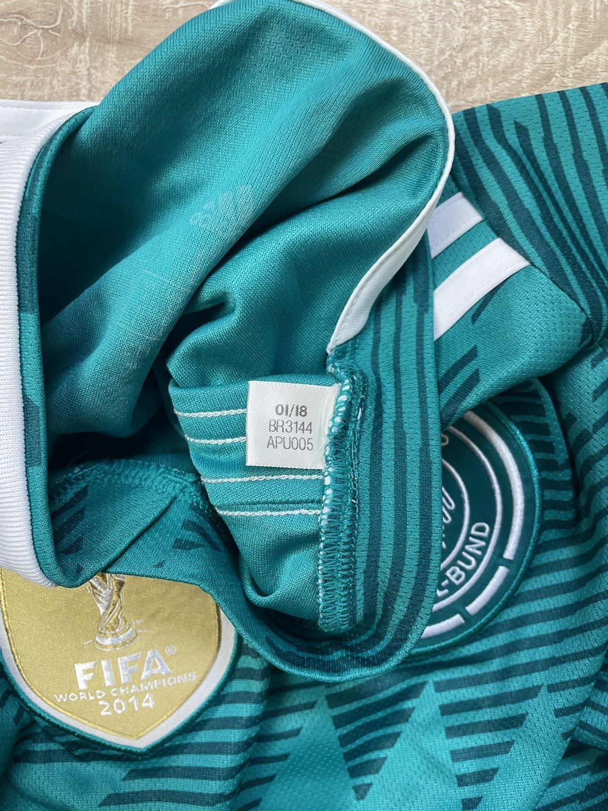 Adidas Germany 2014 world champions shirt soccer jersey L size Size US L / EU 52-54 / 3 - 8 Thumbnail