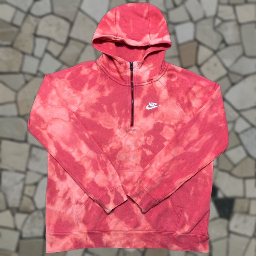 Nike Nike Hoodie Womens 1/4 Zip Red Tie Dye Cotton Blend Fleece M Regular Pockets Hooded Zip Sweatshirt 1 Of 1 Size M / US 6-8 / IT 42-44 - 1 Thumbnail