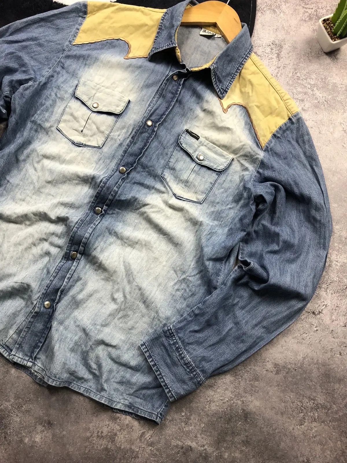 Dolce & Gabbana DOLCE&GABBANA Vintage J&ANS AvantgardeStreetwear Denim Shirt Size US L / EU 52-54 / 3 - 2 Thumbnail