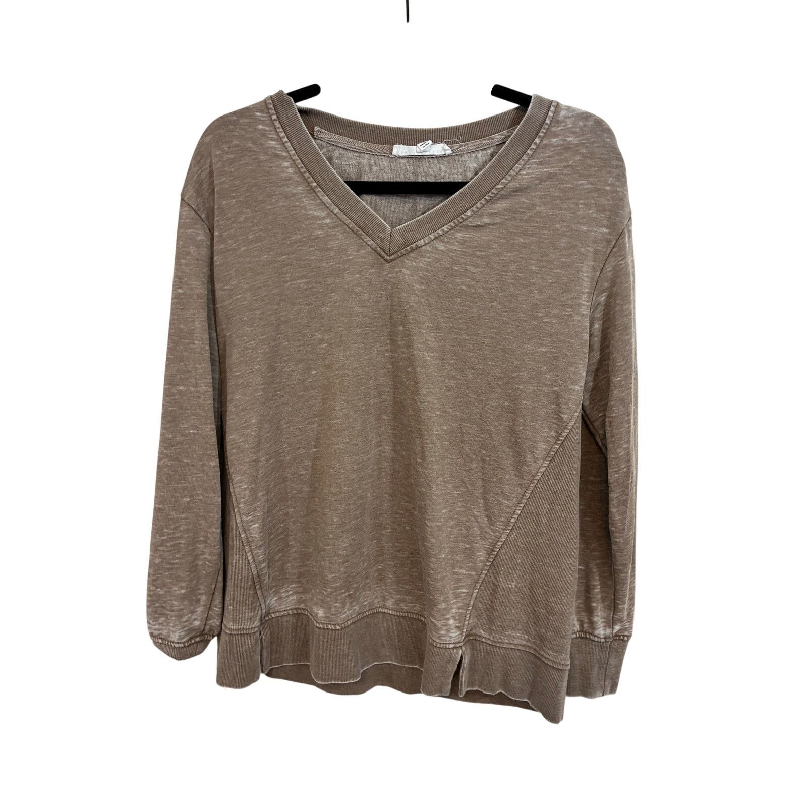 Anthropologie Jack & Delaney Anthropologie V-Neck Weekender Sweatshirt S Size S / US 4 / IT 40 - 1 Thumbnail