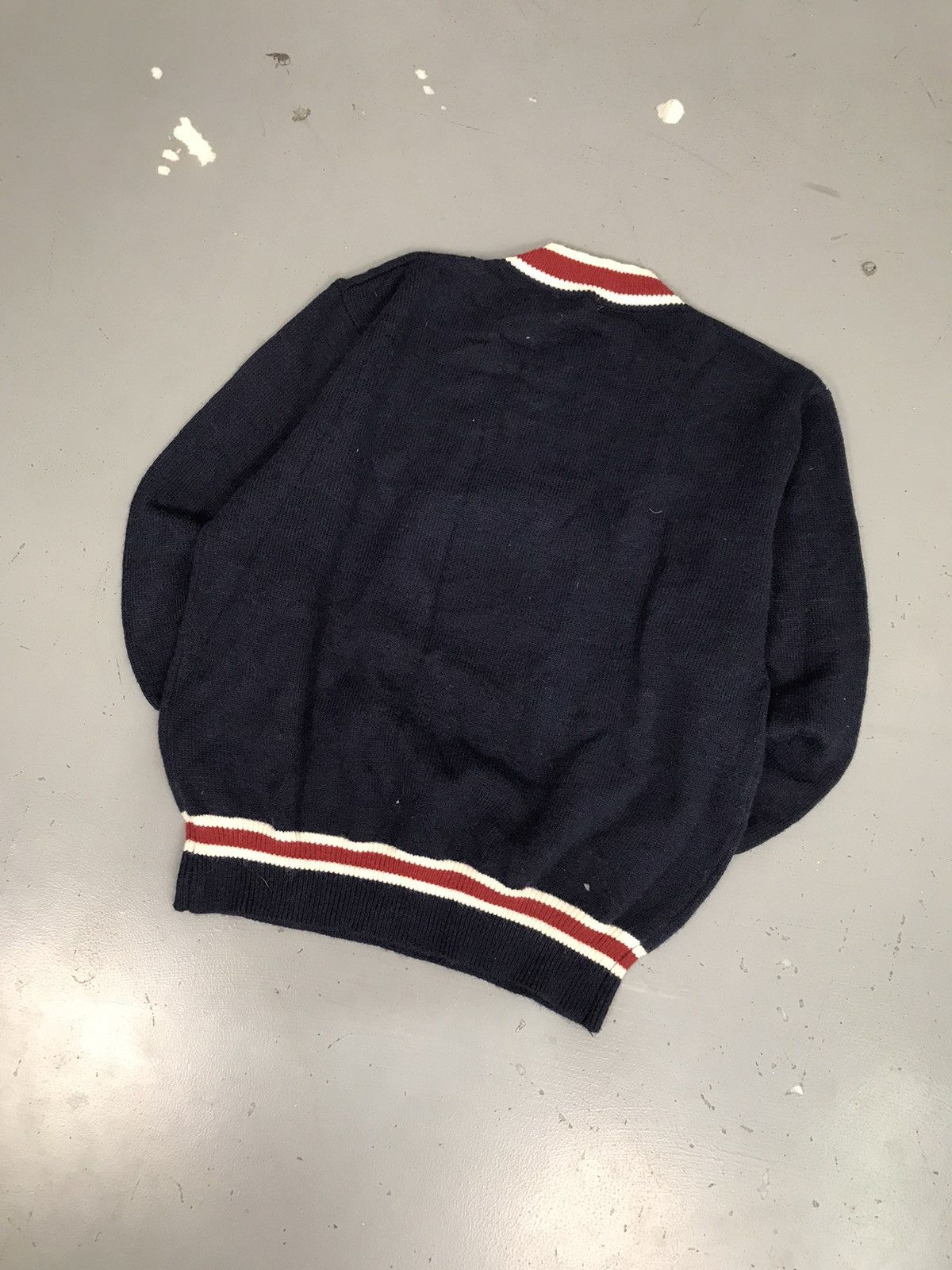 Other Rare embroidered sanye sweaters Size US M / EU 48-50 / 2 - 7 Thumbnail