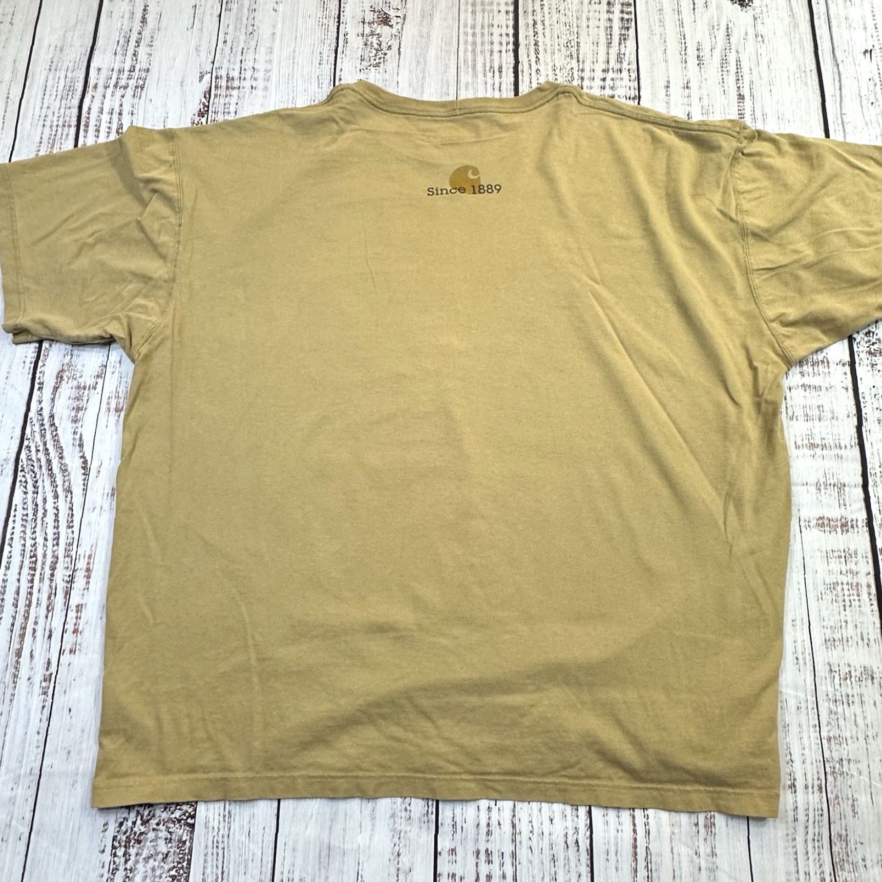 Carhartt Carhartt T-Shirt 2XL Mens 100% Cotton Tan Brown Logo Double-Sided Spell Out Short Sleeve Crew Neck Workwear Shirt Size US XXL / EU 58 / 5 - 7 Thumbnail