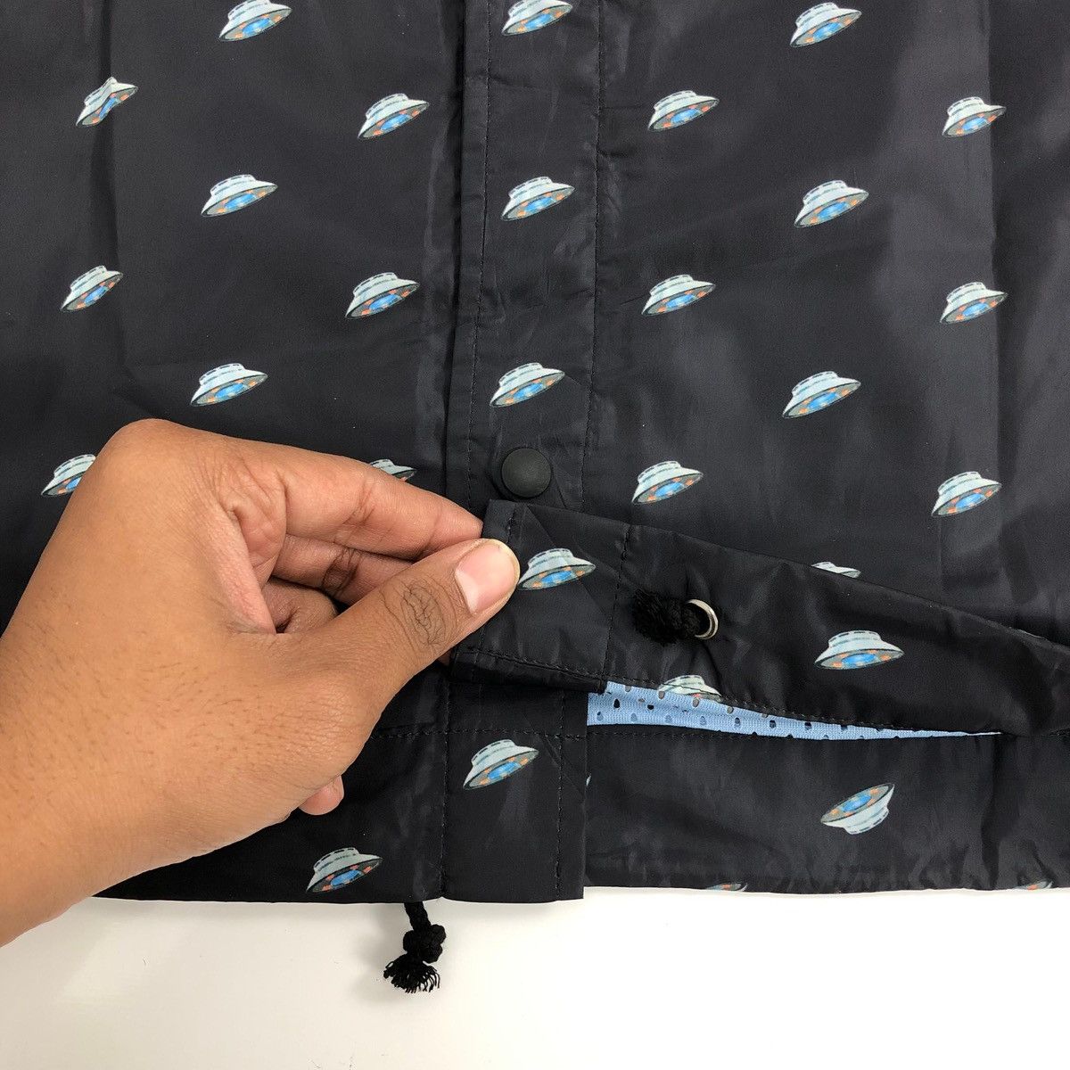 Undercover John Undercover Full Print Ufo Coach Jacket Jun Takahashi Size US M / EU 48-50 / 2 - 6 Thumbnail