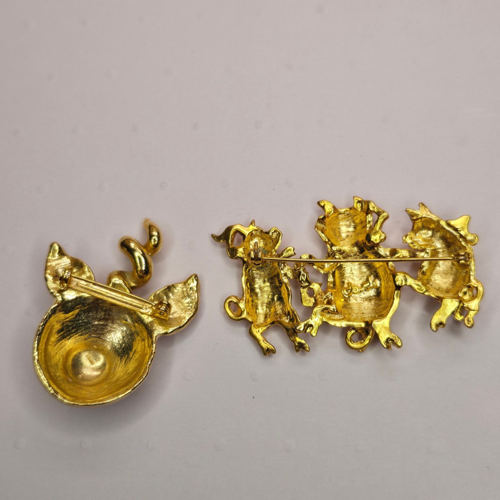 Vintage Vintage JJ Jonette & Unmarked Gold Tone Pig Brooch Whimsical Size ONE SIZE - 8 Thumbnail
