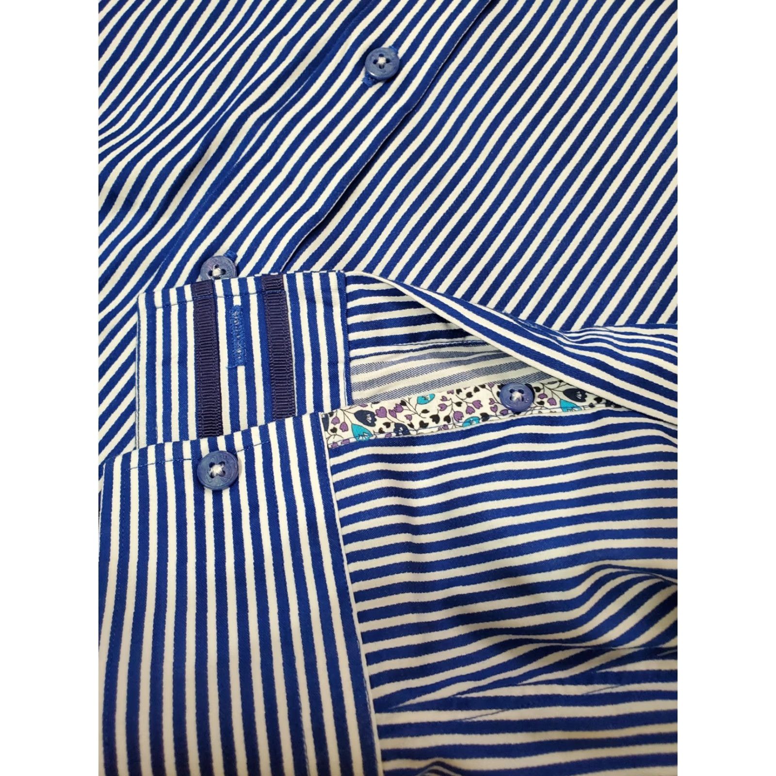 Robert Graham Robert Graham Shirt Men's L Tailored Fit Modern Americana Blue White Striped Button-Up Casual All Seasons Size US L / EU 52-54 / 3 - 2 Thumbnail