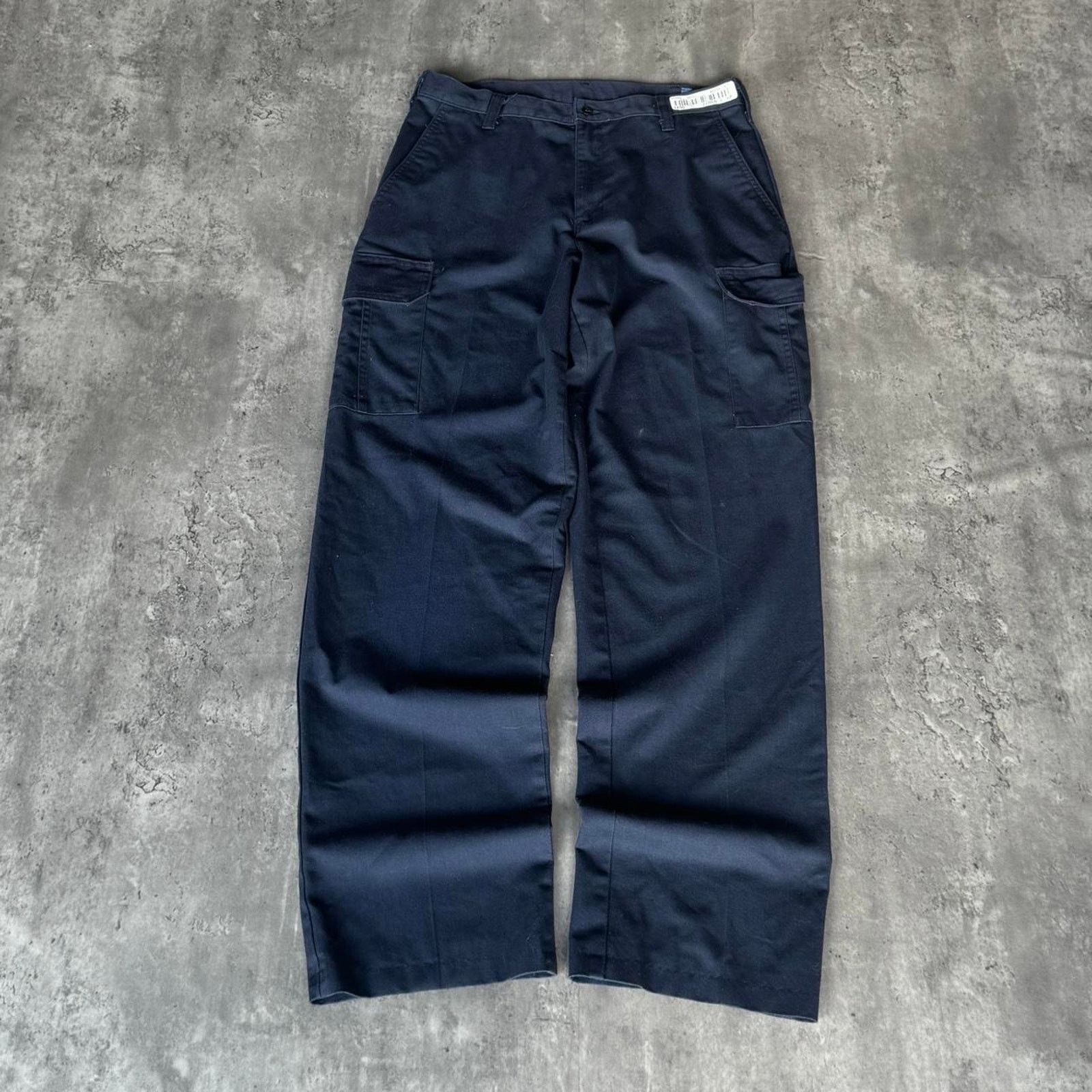 Cintas × Japanese Brand × Vintage Vintage Y2K Carhartt Style Navy Cargo Utility Workwear Pants Size US 31 - 1 Thumbnail
