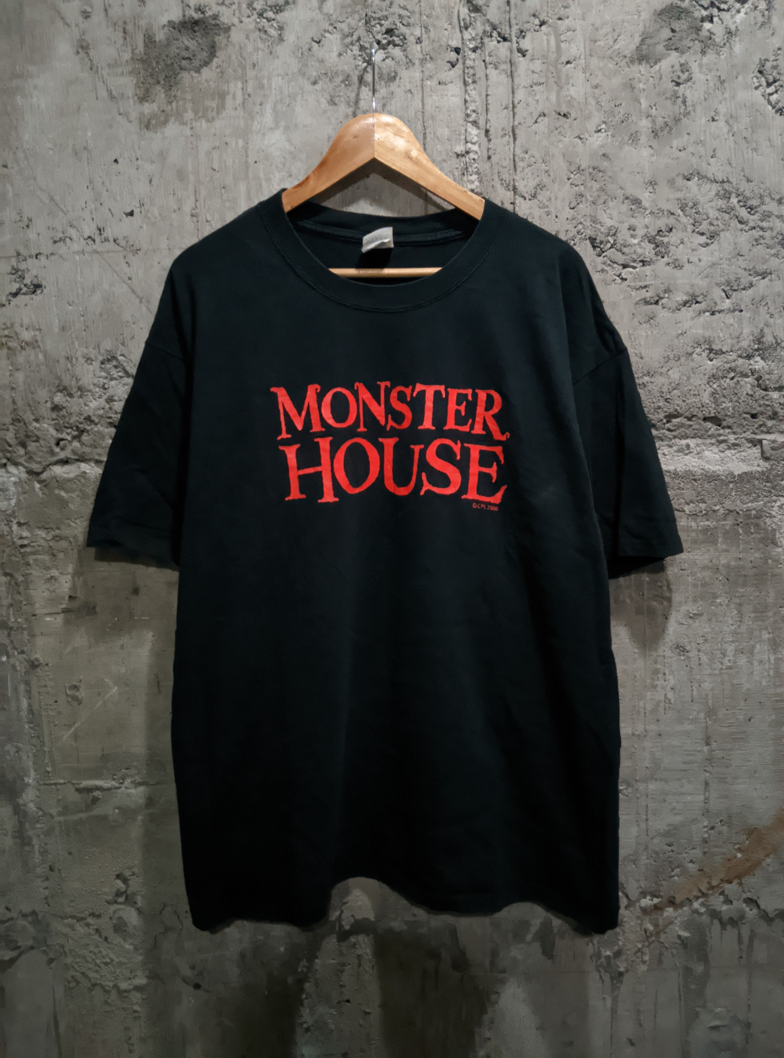 Vintage 2006 monster house movie horror cartoon