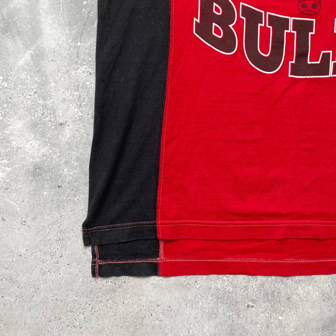 NBA × Vintage Vintage 90s Chicago Bulls NBA Edge V-Neck T Shirt Size US L / EU 52-54 / 3 - 9 Thumbnail