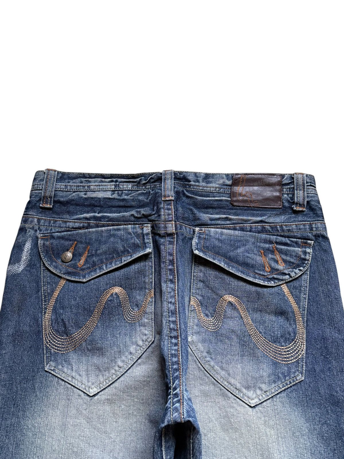 Japanese Brand Vintage Japanese Brand Mud Wash Distress Loose Baggy Jeans Size US 36 / EU 52 - 8 Thumbnail