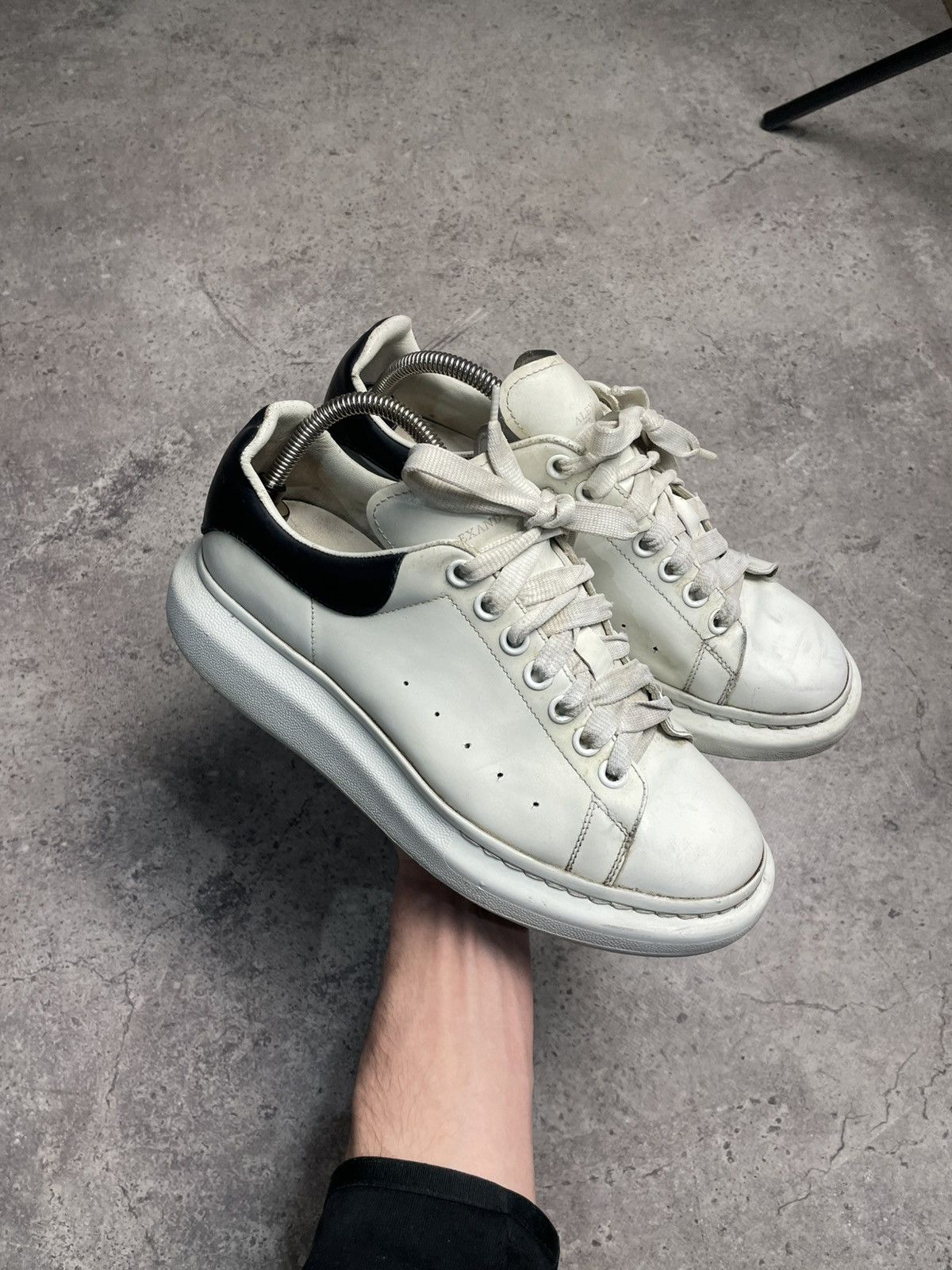 Alexander McQueen Alexander McQueen Sneakers Size 41.5 Size US 8.5 / EU 41-42 - 1 Thumbnail