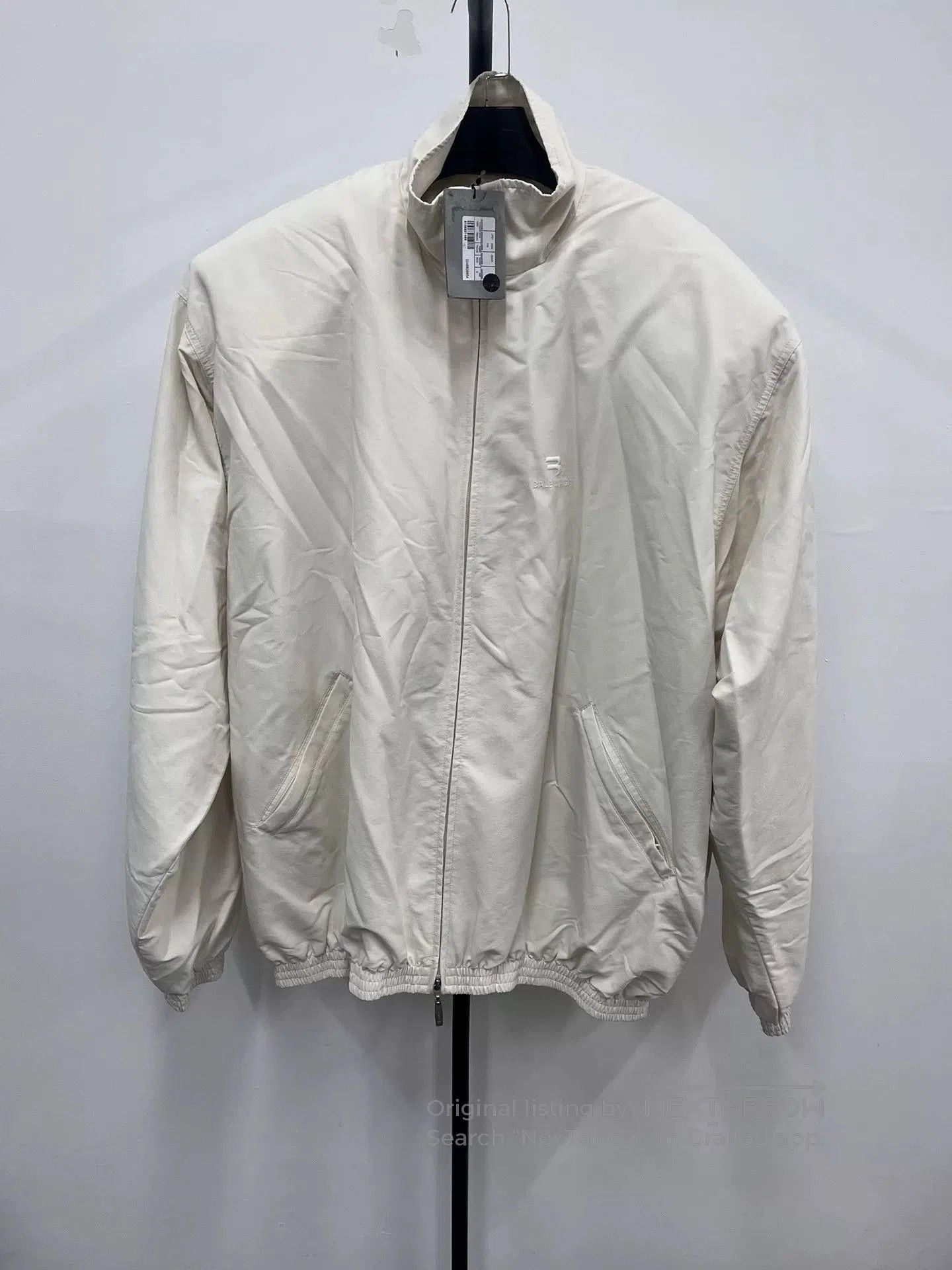 Balenciaga Balenciaga 22FW Padded Shoulder Runway Jacket. Size US XXL / EU 58 / 5 - 1 Thumbnail
