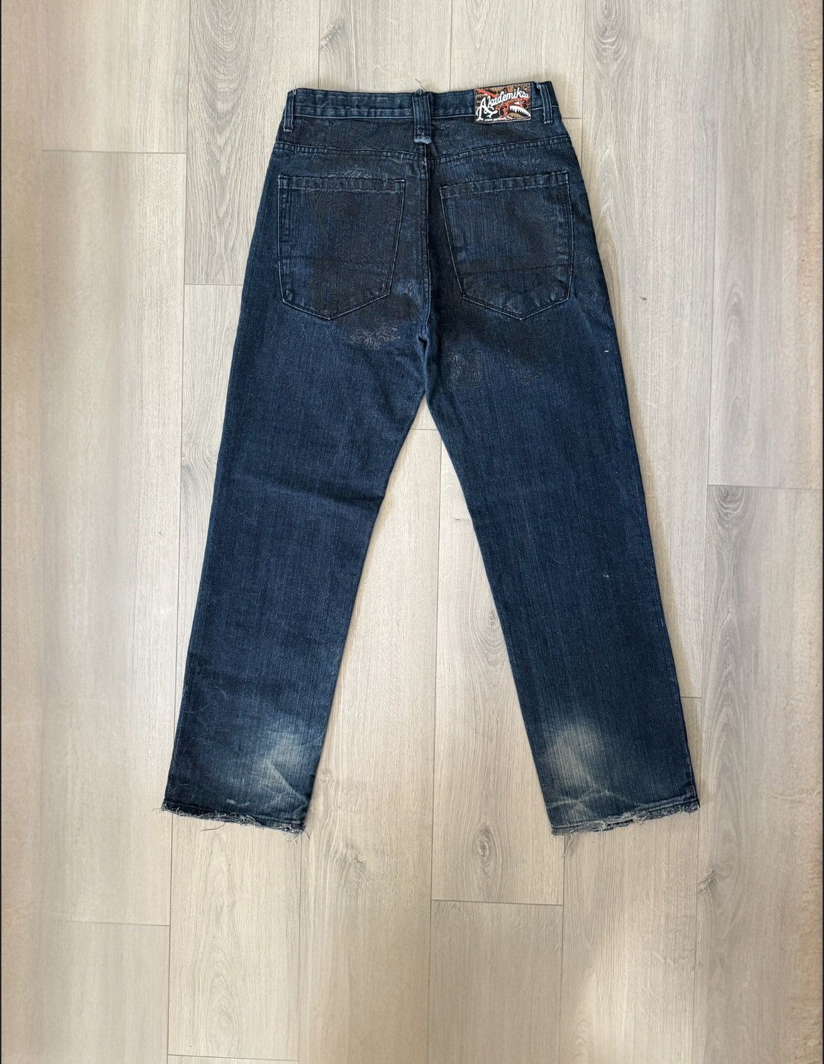 Akademiks Late 2000s Akademiks Baggy Hip Hop Embossed Jeans (34x32) Size US 34 / EU 50 - 7 Thumbnail