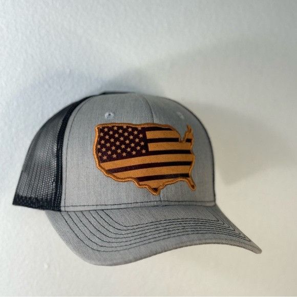 Designer NEW USA FAUX LEATHER PATCH HEATHER GRAY/BLACK TRUCKER MESH C Size ONE SIZE - 2 Thumbnail