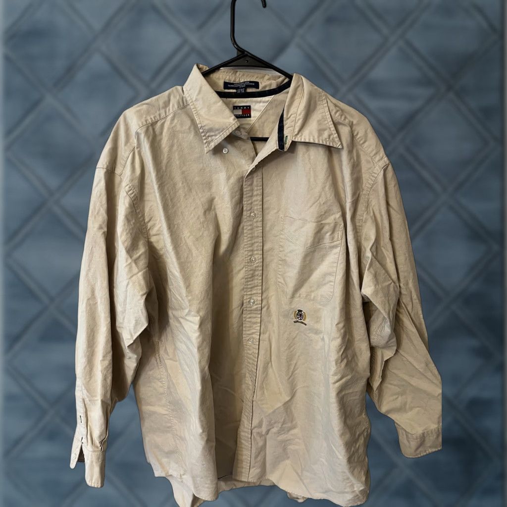 Tommy Hilfiger Tommy Hilfiger Button Down Shirt Men 17.5 Beige Solid Regular Fit Crest Logo Casual Classic Size US XL / EU 56 / 4 - 1 Thumbnail