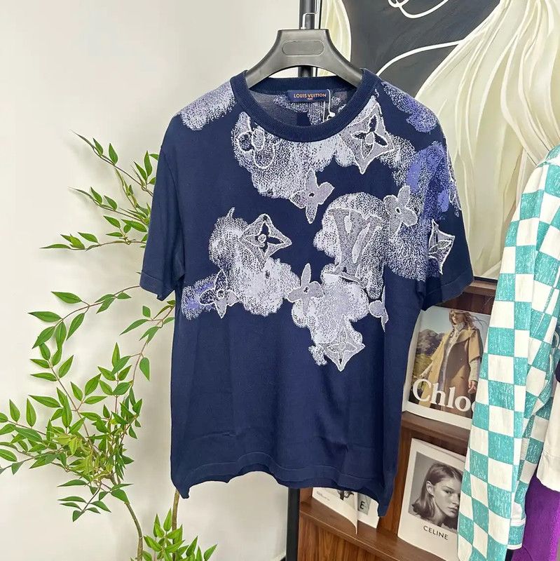 Louis Vuitton Louis Vuitton Blue Cotton Short Sleeve T-Shirt 0089 Size US M / EU 48-50 / 2 - 1 Thumbnail