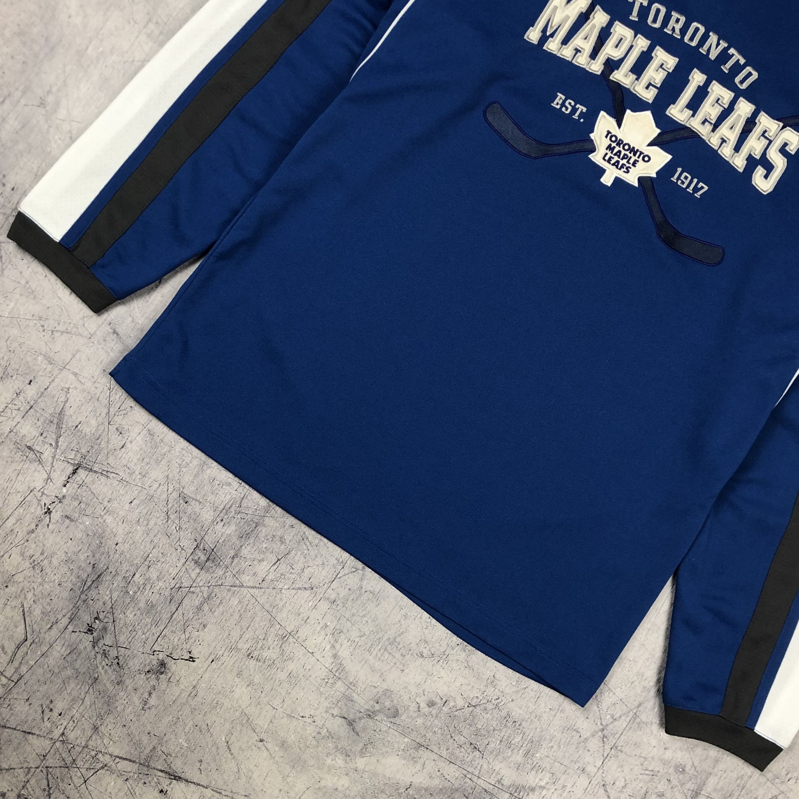 NHL Vintage NHL Toronto Maple Leafs Sweatshirt Size US S / EU 44-46 / 1 - 6 Thumbnail