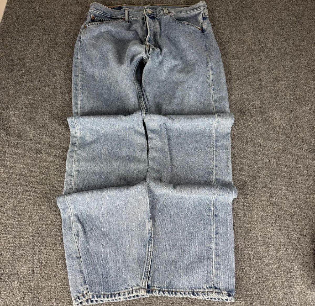 Levi's Vintage Clothing Vintage Levi’s 501 Light Wash Button Fly Jeans Size US 30 / EU 46 - 2 Thumbnail