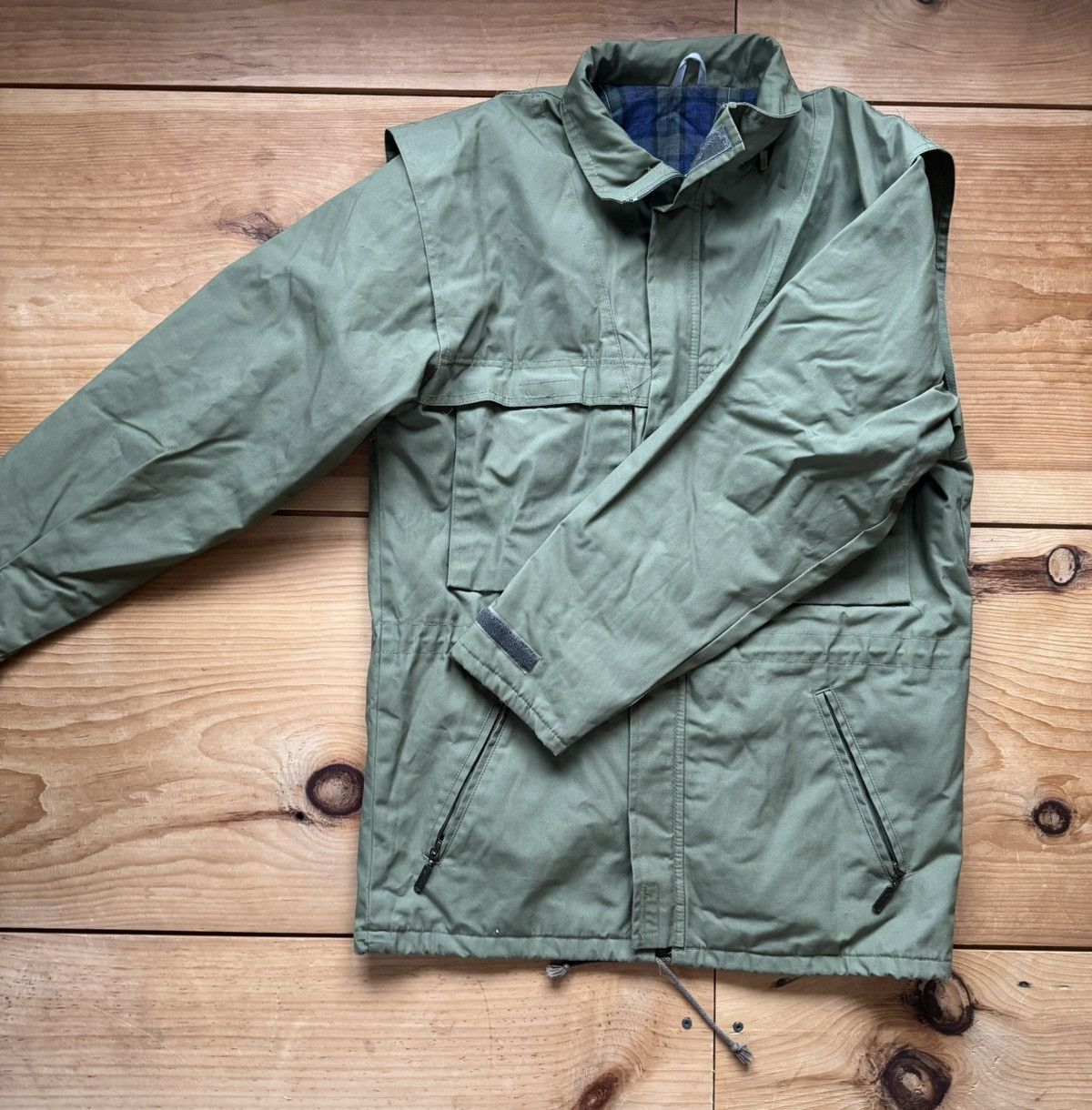 Vintage Vintage Hiking Jacket 90s Size US M / EU 48-50 / 2 - 2 Thumbnail