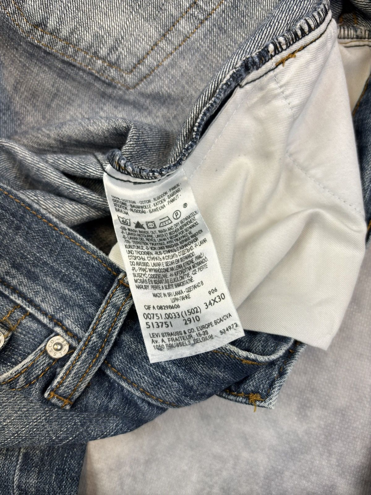 Levi's Vintage Y2K Levi’s 751 denim pants Japan style old money Size US 34 / EU 50 - 5 Thumbnail