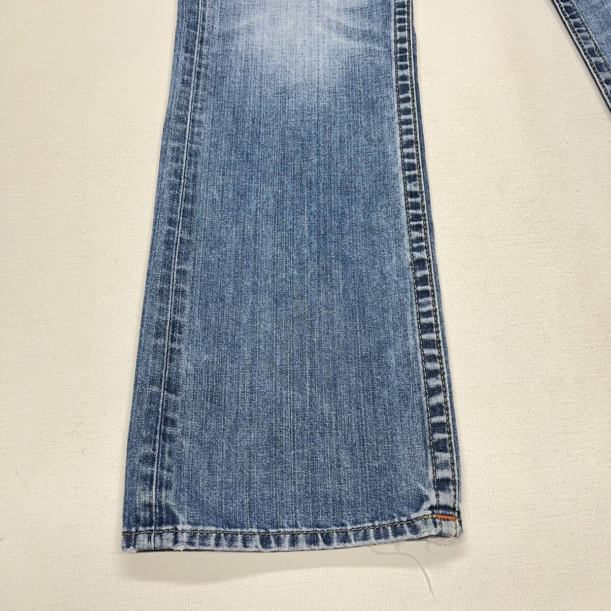 True Religion True Religion Jeans Blue Straight Flap Denim Ricky Washed Size US 36 / EU 52 - 4 Thumbnail