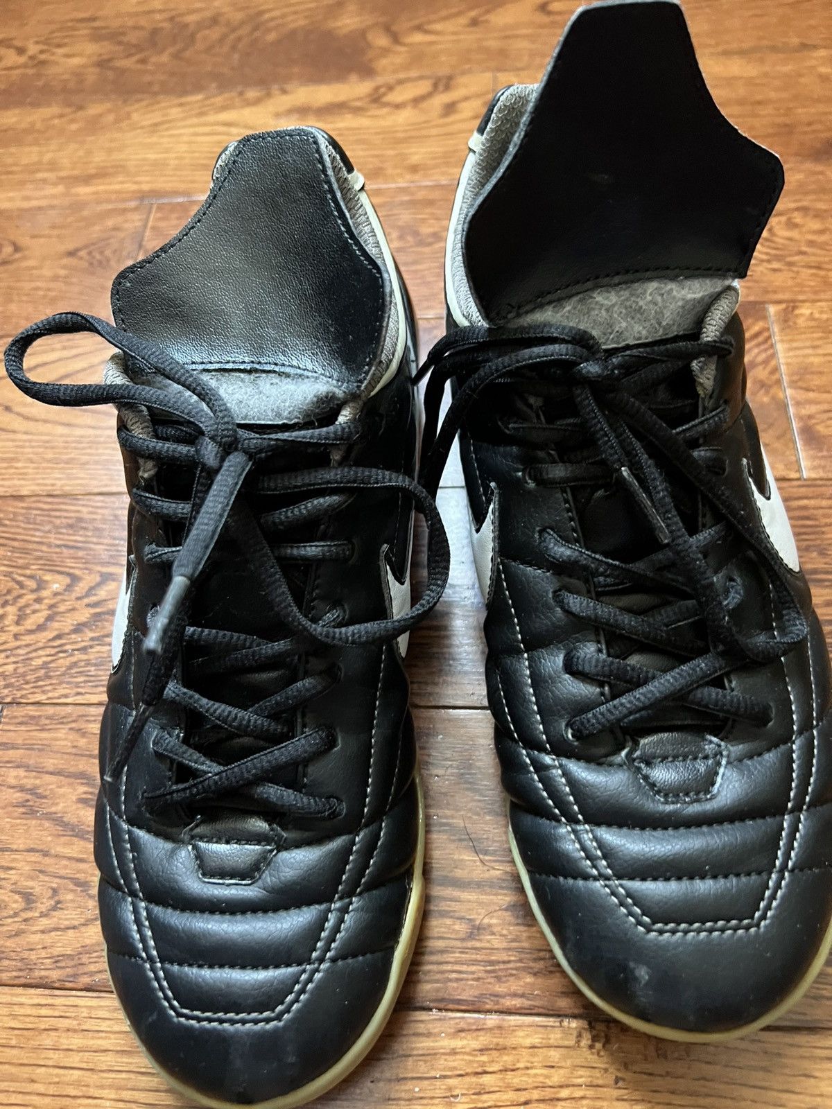 Nike OG 2007 Nike GURI R10 IC PRO Tiempo Legend II Leather Size US 7.5 / EU 40-41 - 2 Thumbnail