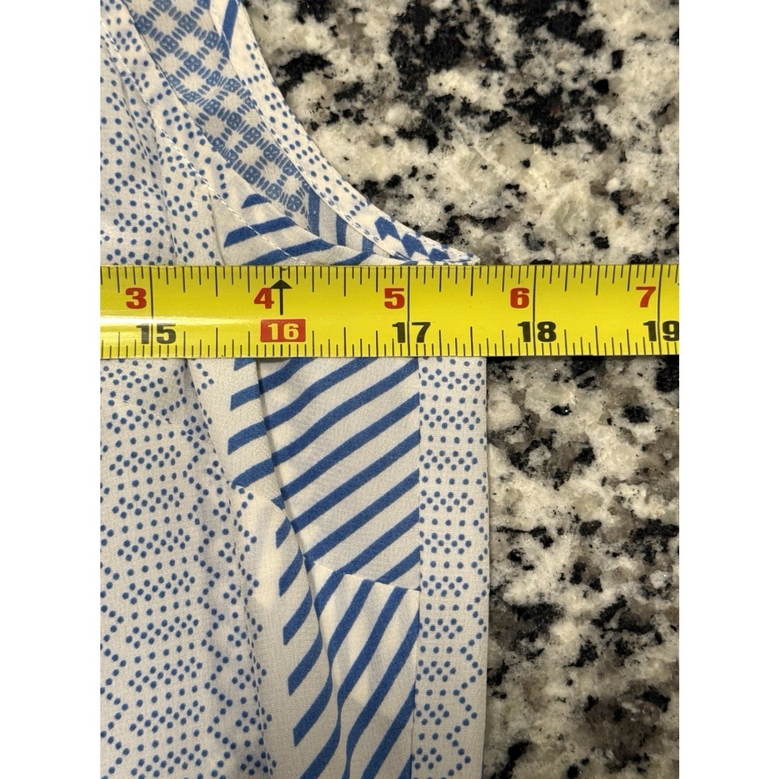 Veronica Beard VERONICA BEARD Silk Tunic Blouse Sleeveless Crew Neck Patterned Blue White Women Size 4 Spring Summer Womens Clothing Size S / US 4 / IT 40 - 4 Thumbnail