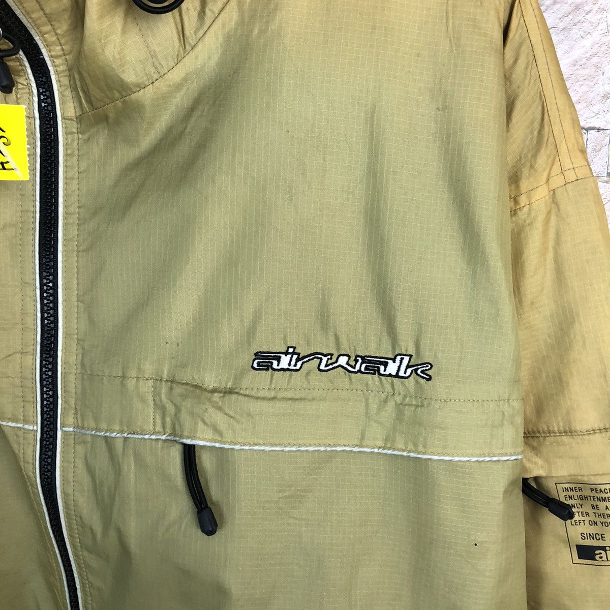 Airwalk Airwalk vintage Yellow windbreaker Light Jacket #A232 Size US XXL / EU 58 / 5 - 9 Thumbnail
