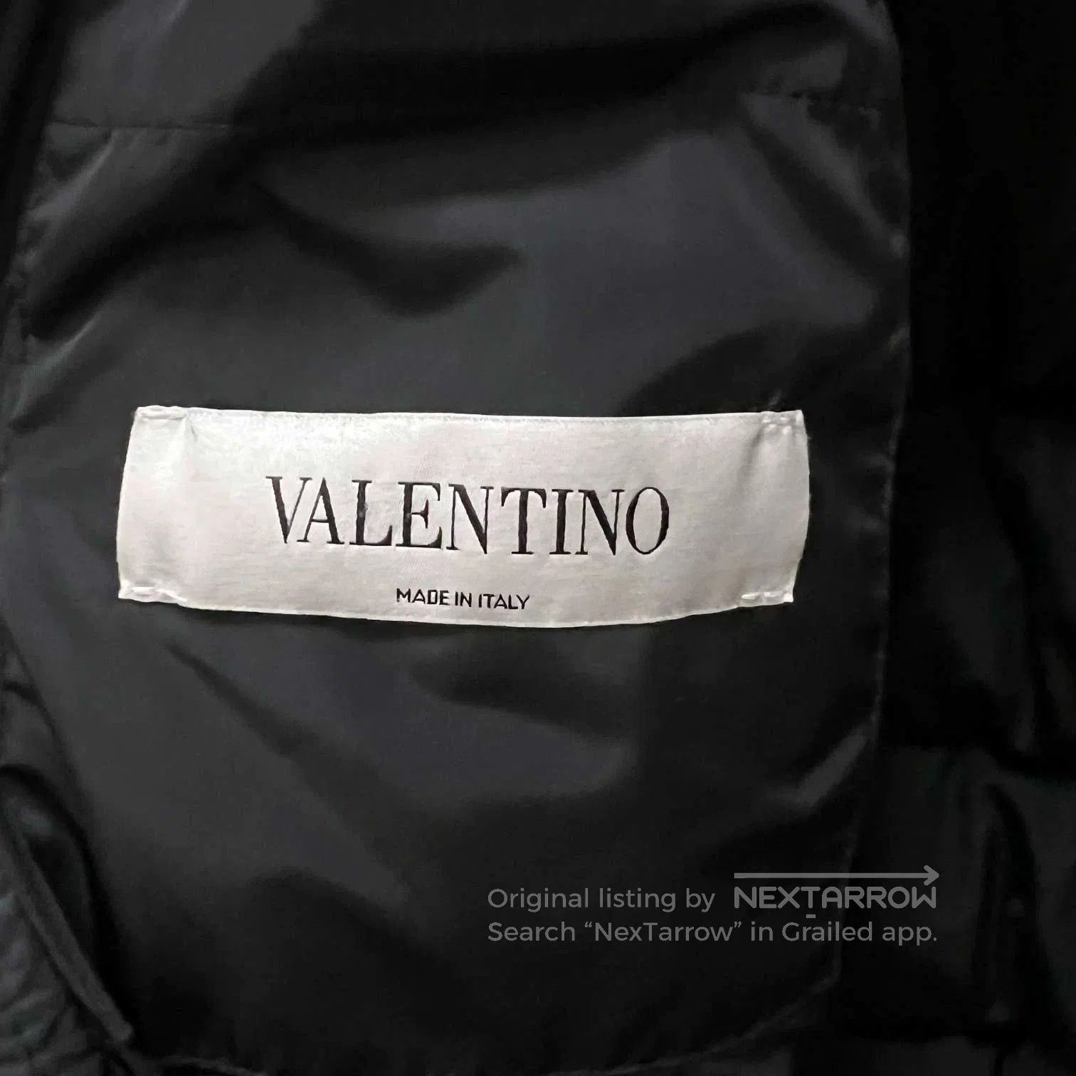 Valentino valentino black red logo down jacket. Size US L / EU 52-54 / 3 - 6 Thumbnail