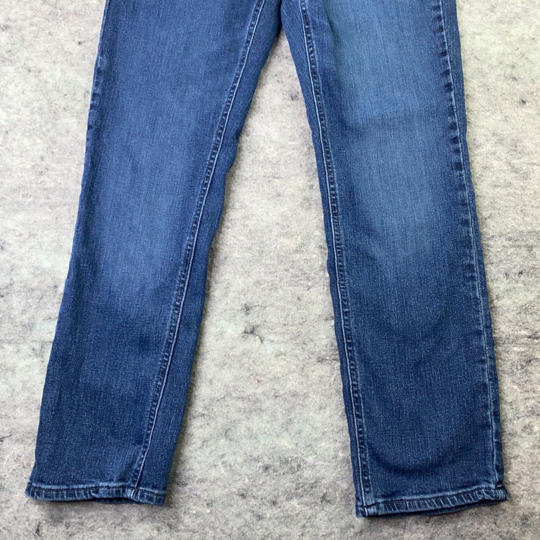 CO Signature Levi Strauss & Co. Mens Jeans 28x28 Blue Athletic Stretch Denim 5-Pocket Regular Fit Size US 29 - 5 Thumbnail