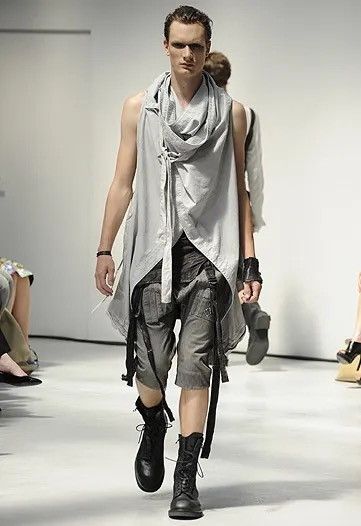 Julius Julius Sleeveless Cardigan Size US L / EU 52-54 / 3 - 1 Thumbnail