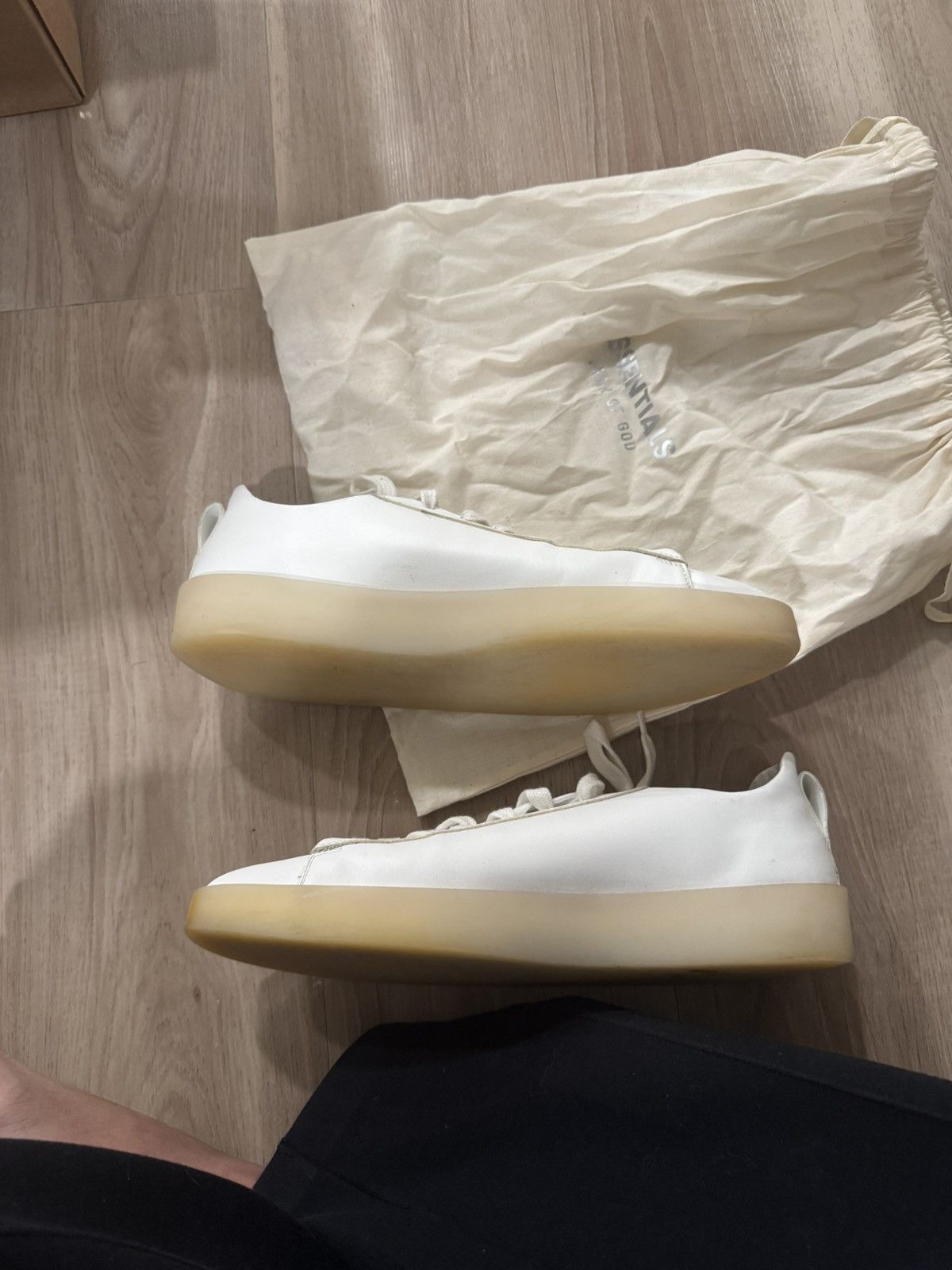 Essentials × Fear of God Fear of God Essentials Tennis Low ‘White’ Size US 10 / EU 43 - 5 Thumbnail