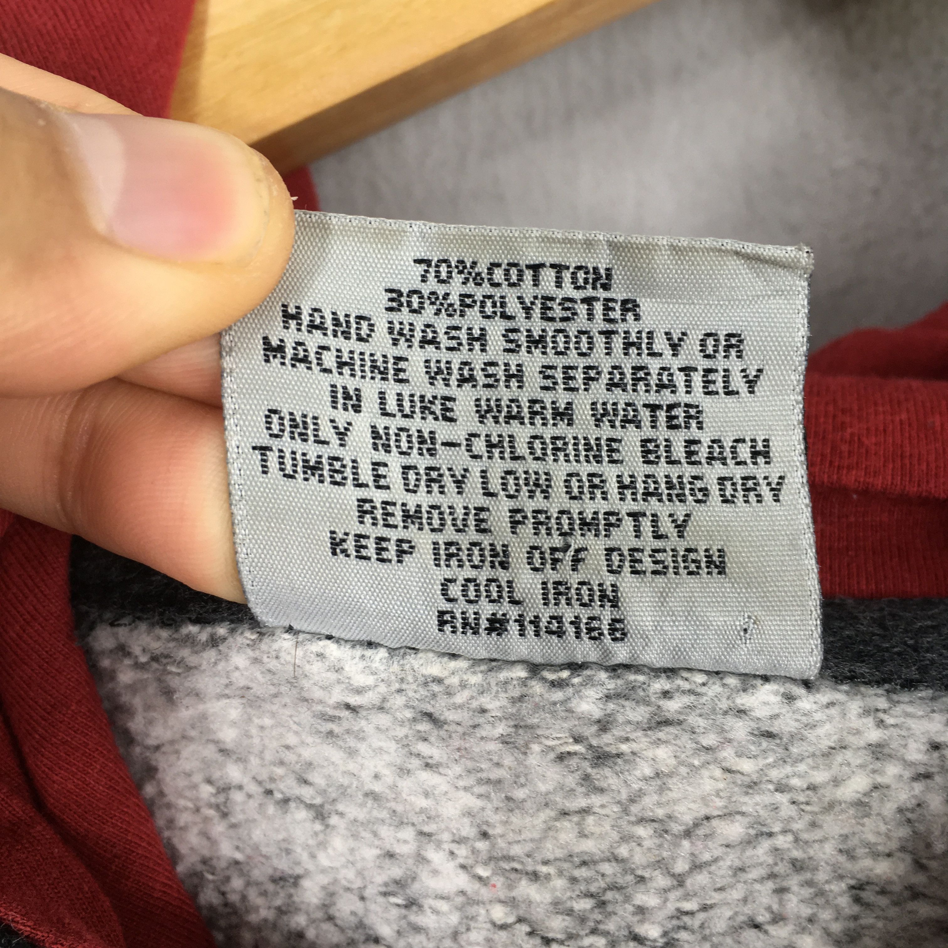 NCAA × Vintage Vintage Alabama Crimson Tide Hoodie Sweatshirt Medium Size US M / EU 48-50 / 2 - 6 Thumbnail