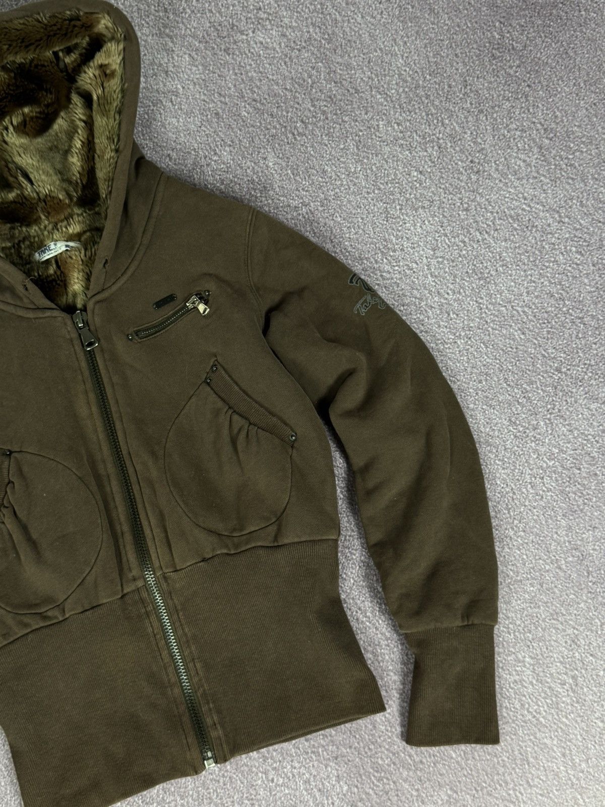 Le Grande Bleu (L.G.B.) 00s Aesthetic Zip Fur Hoodie i6w9 LGB style Faded Size M / US 6-8 / IT 42-44 - 6 Thumbnail