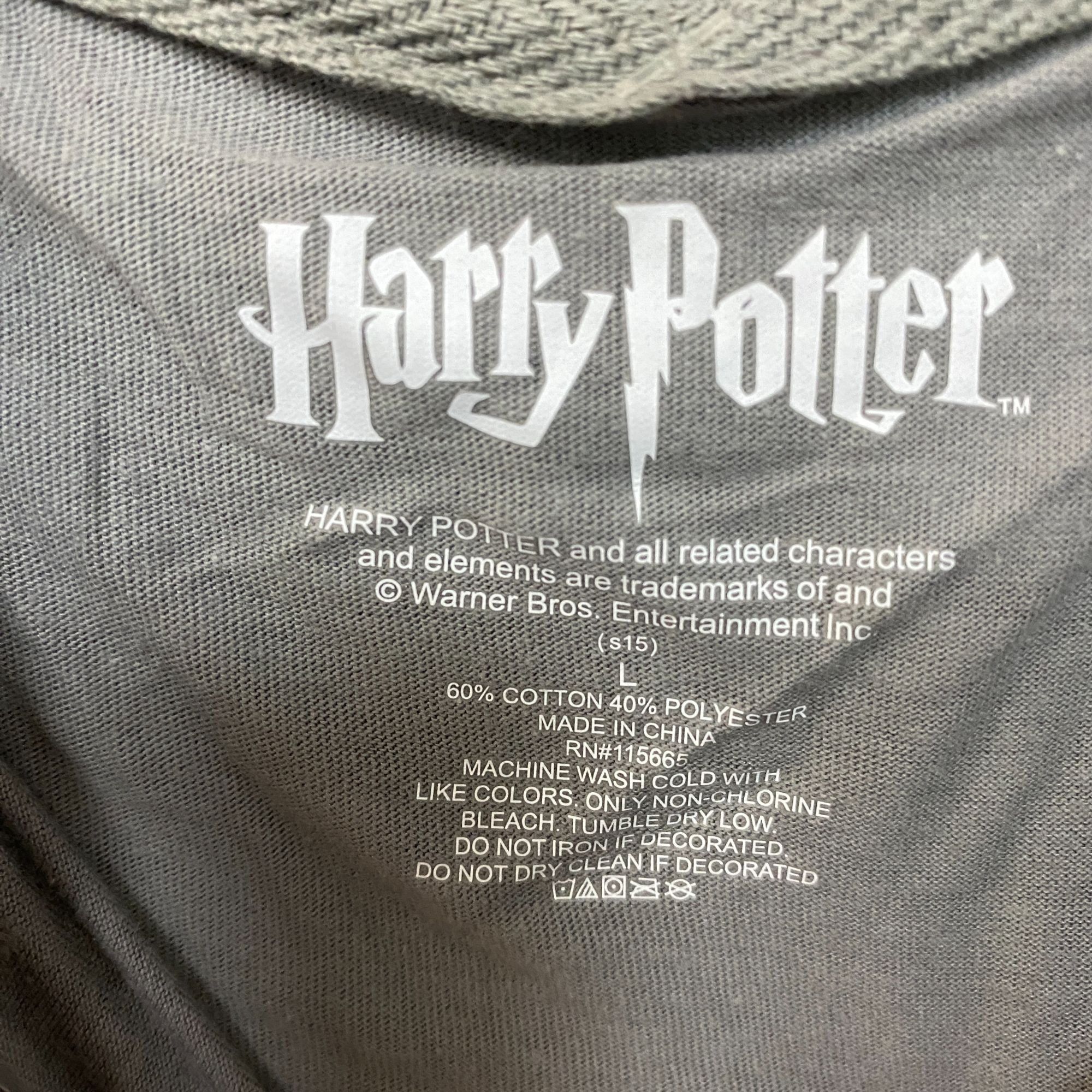 Other Harry Potter Juniors Gryffindor Caped Polo Shirt Large Size US L / EU 52-54 / 3 - 5 Thumbnail