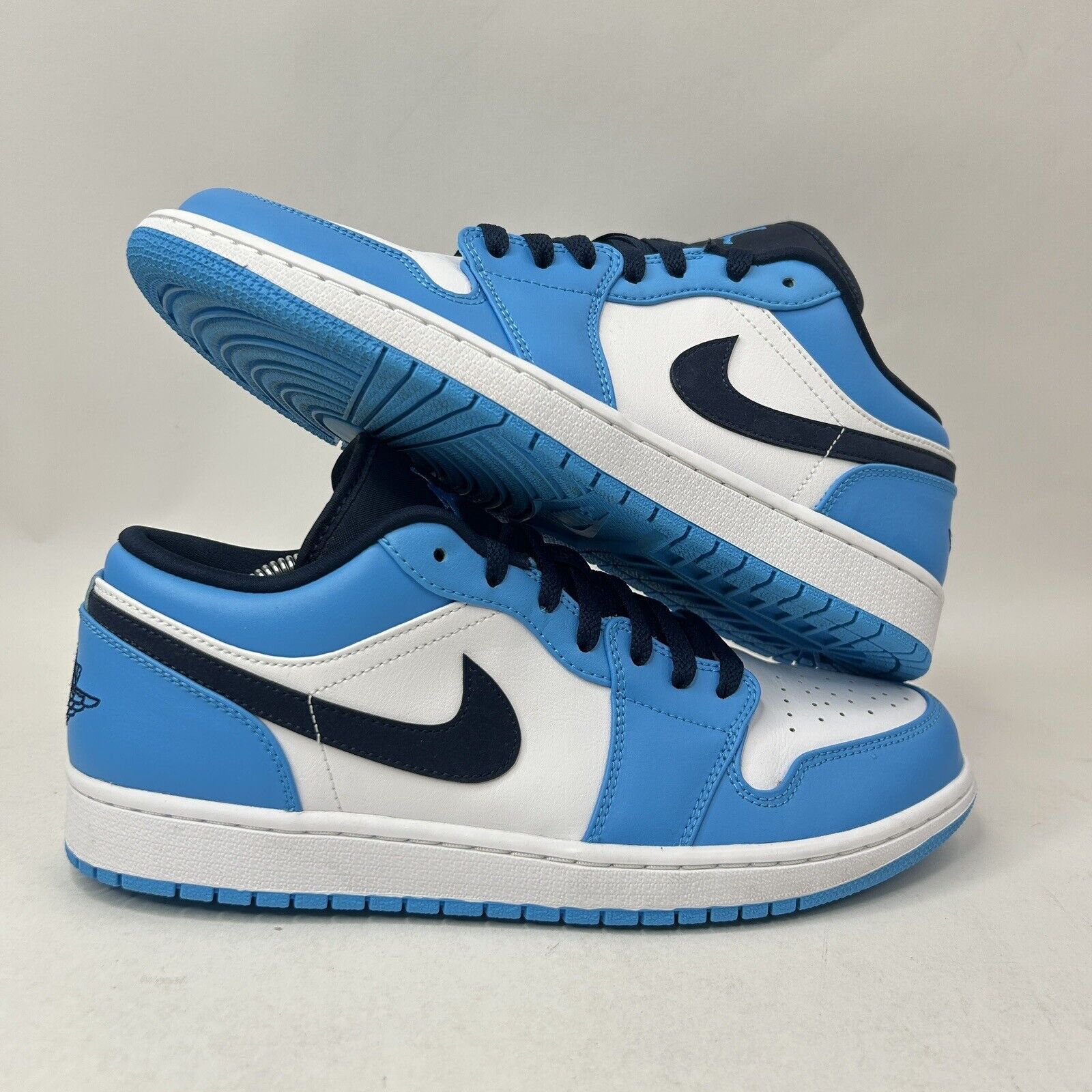 Nike Nike Jordan 1 Low Retro “UNC Powder Blue Obsidian” 2023 Size US 10.5 / EU 43-44 - 1 Thumbnail
