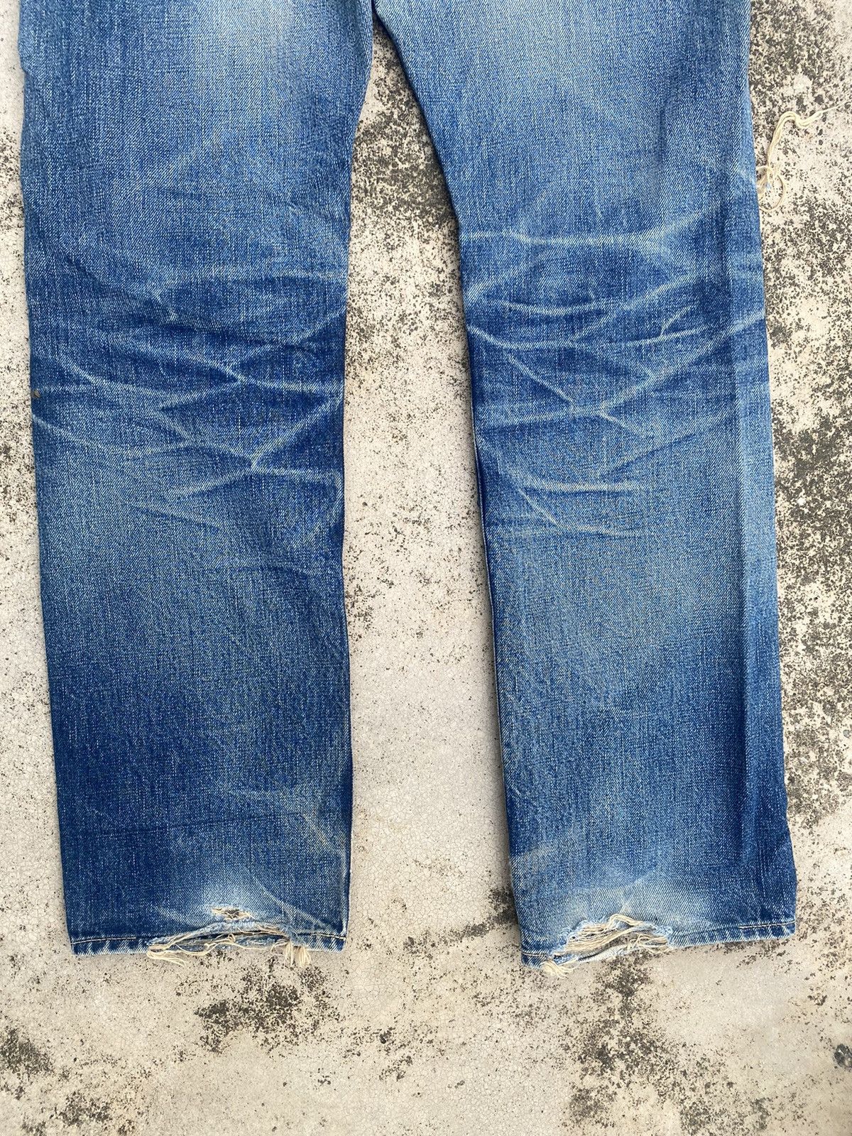 Blue Blue Japan × Japanese Brand × Le Grande Bleu (L.G.B.) Blue Blue Japan Distressed Selvedge Honeycomb Clawmark Denim Size US 29 - 21 Thumbnail
