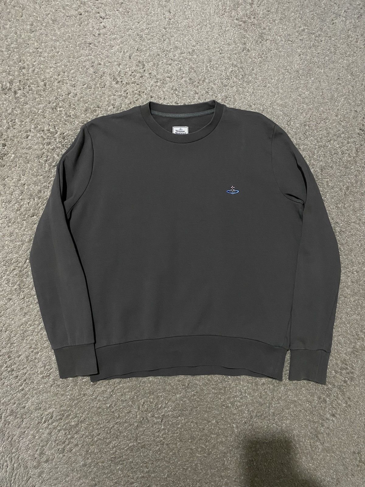 Vivienne Westwood Vivienne Westwood Basic Small Logo Crewneck orb logo y2k Size US L / EU 52-54 / 3 - 2 Thumbnail