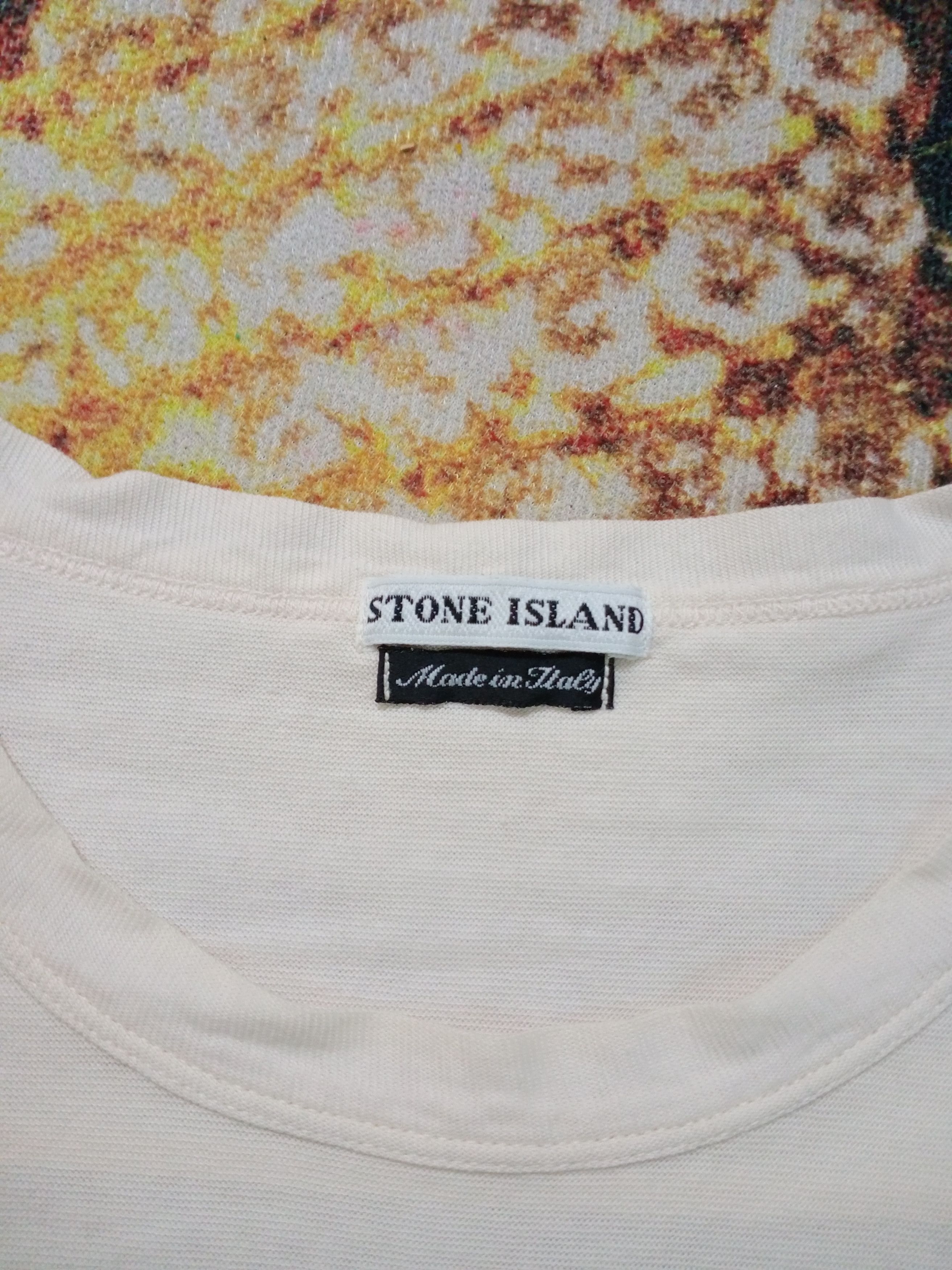 Stone Island Vintage Stone Island Center Logo Tshirt Size US M / EU 48-50 / 2 - 4 Thumbnail