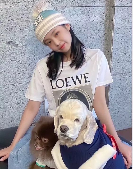 Loewe Loewe White lettered figure print cotton round neck short Size S / US 4 / IT 40 - 9 Thumbnail