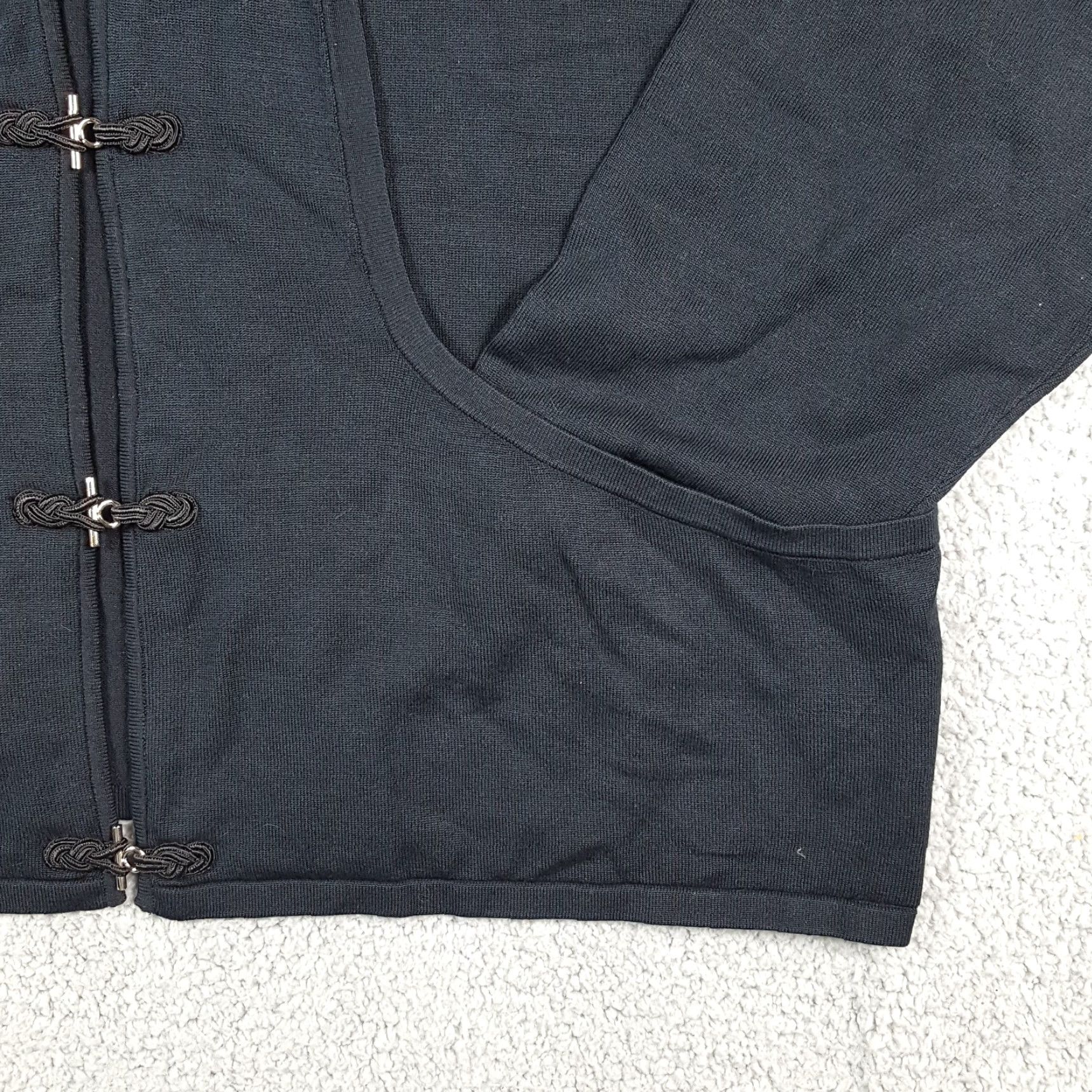Vintage VINTAGE Jamie Sadock Black Silk Knit Cardigan Sweater Women's XL Long Sleeve Frog Button Preppy 90s Retro Size XL / US 12-14 / IT 48-50 - 4 Thumbnail