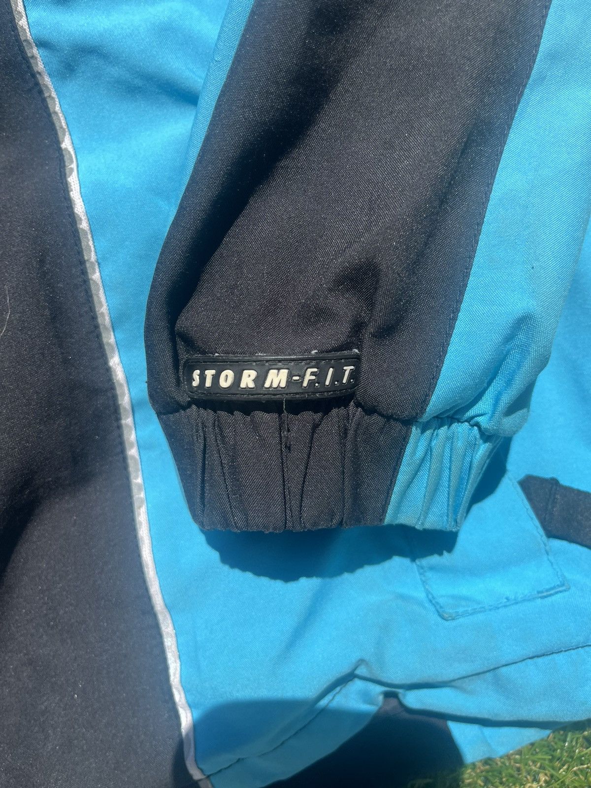 Vintage Vintage 2000’s Nike jacket Size US L / EU 52-54 / 3 - 7 Thumbnail