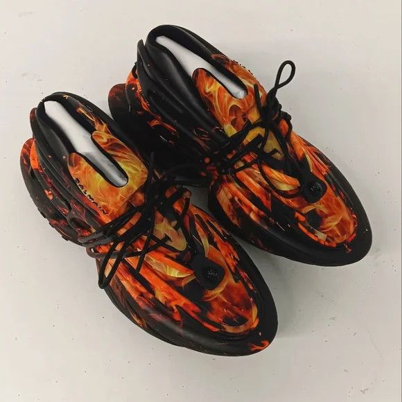 Balmain Balmain Men's Unicorn Flame Printed Low Sneakers- EU44/US11 Size US 11 / EU 44 - 2 Thumbnail