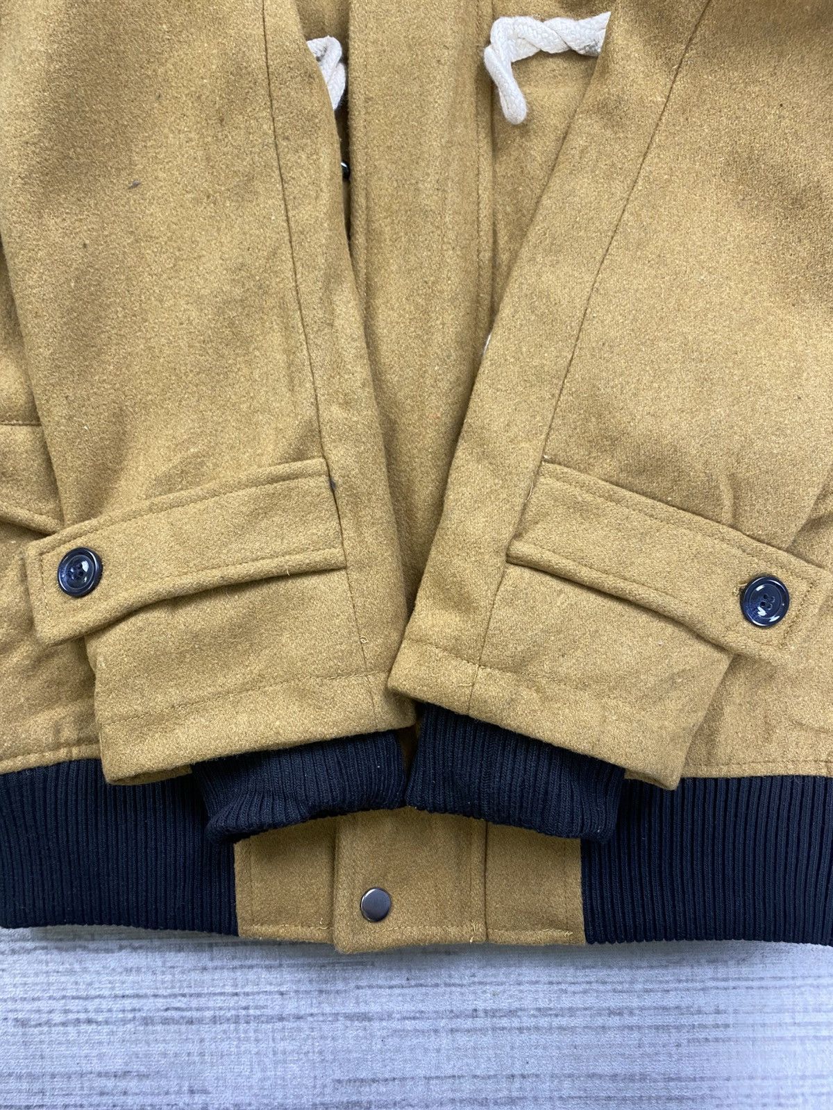 Bless Vintage Bless Genuine Quality Wool Duffle Hoodie Jacket Size US M / EU 48-50 / 2 - 10 Thumbnail
