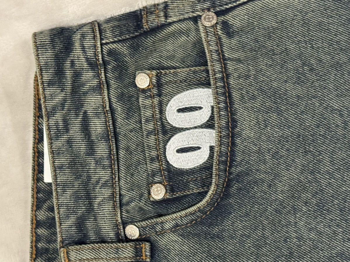 Designer 99based jeans Size US 33 - 2 Thumbnail