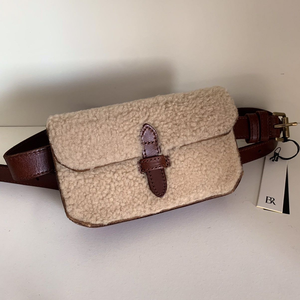 Banana Republic Shearling belt bag Size ONE SIZE - 1 Thumbnail
