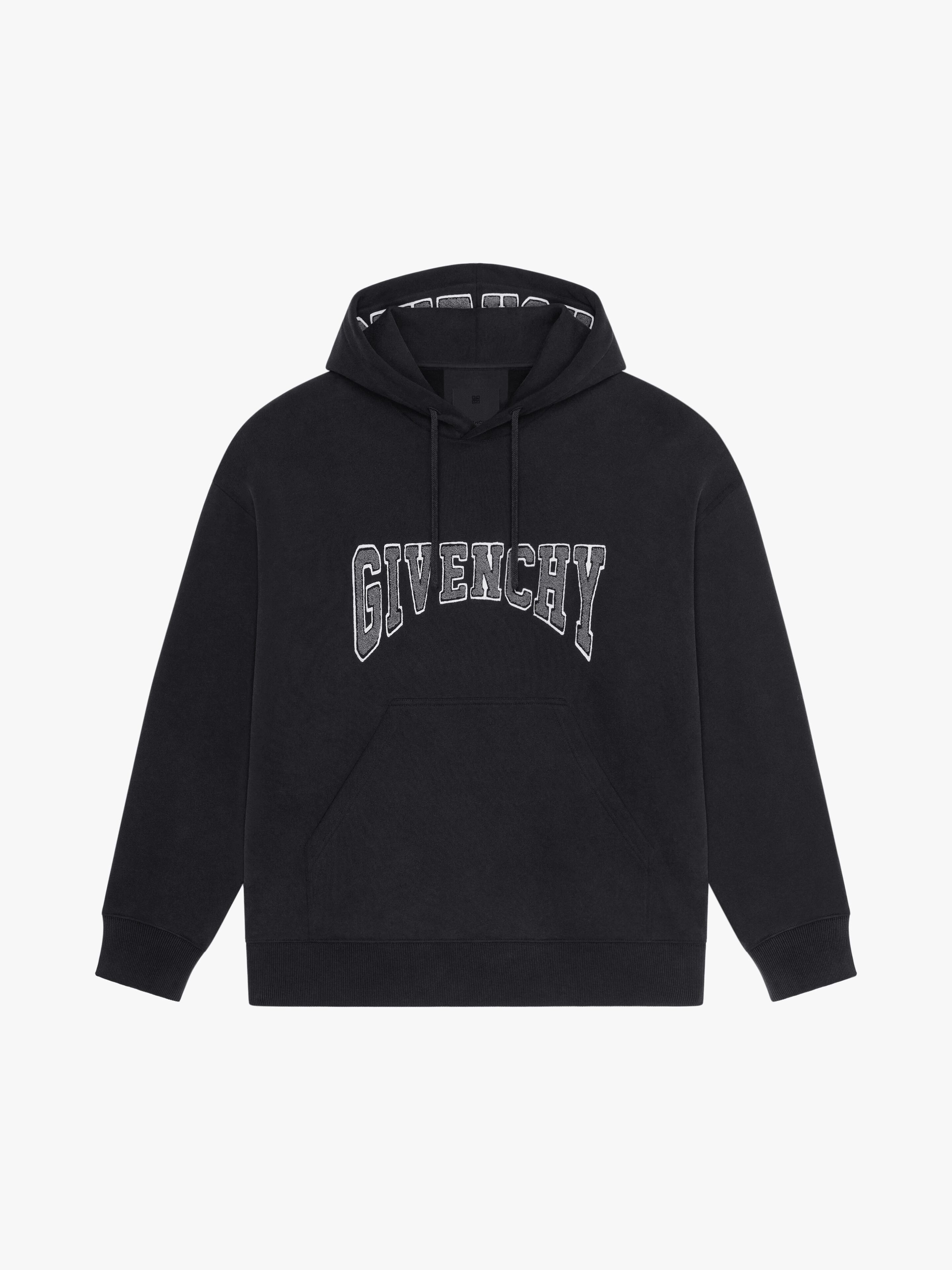 o1lv12m0326 Slim Fit Hoodie in Black
